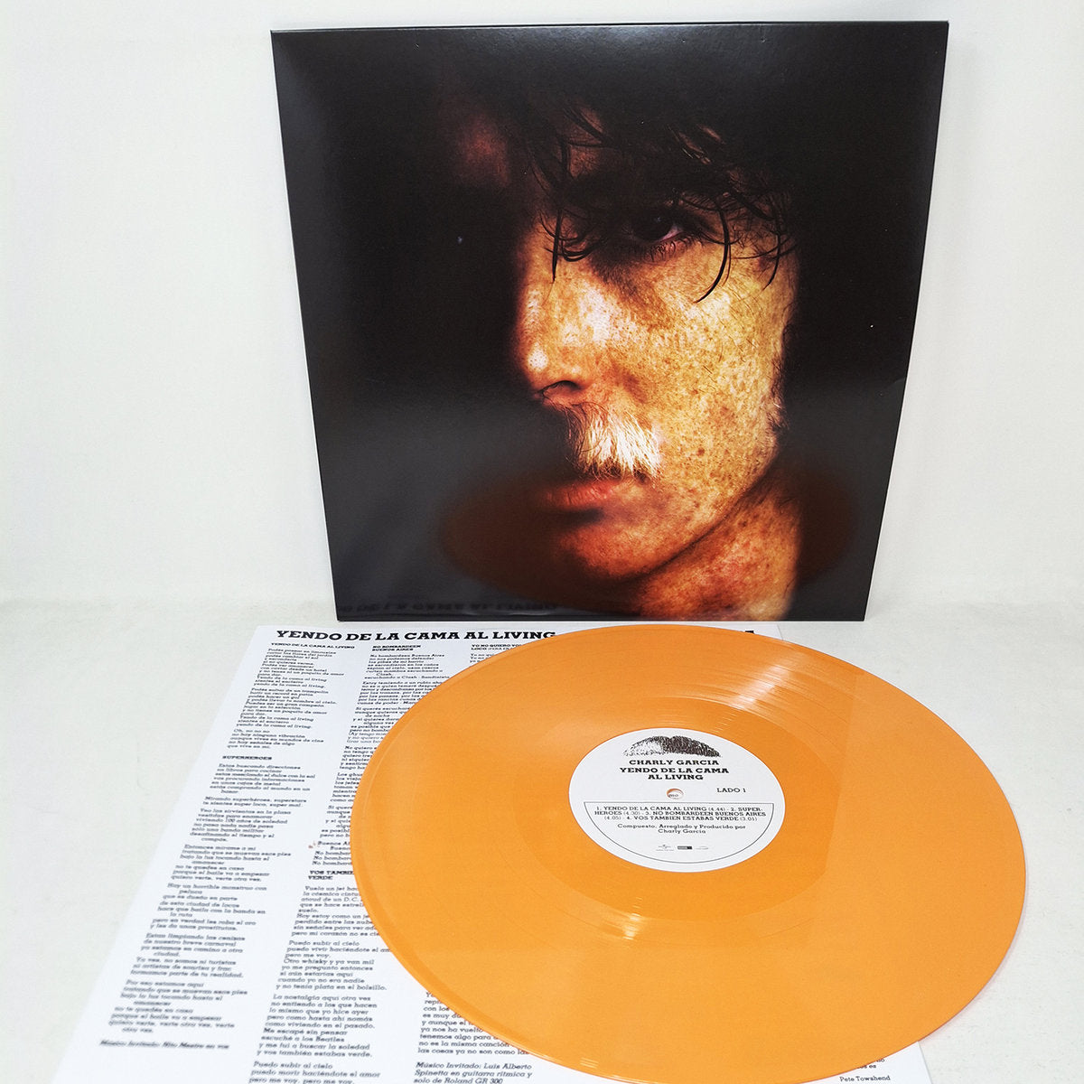 Yendo de la Cama al Living (Vinilo Naranja)